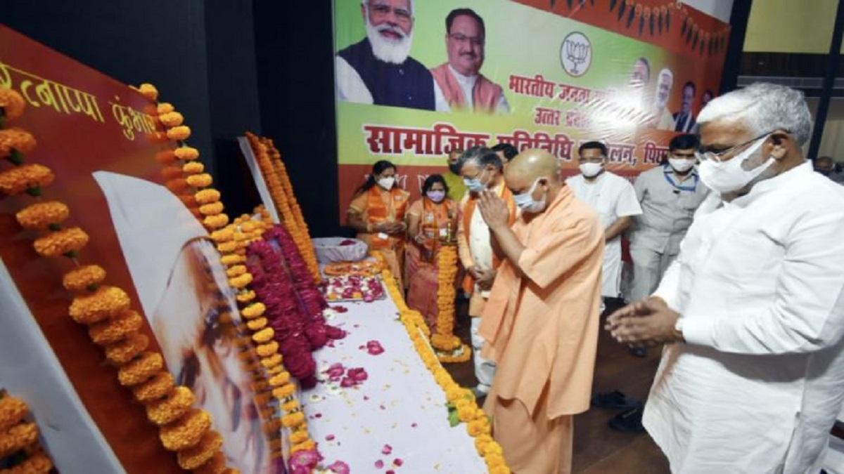 UP Election 2022: 'कास्ट से लेकर क्लास' तक, हर जगह पहुंचने के लिए BJP ने तैयार किया माइक्रो मैनेजमेंट प्लान