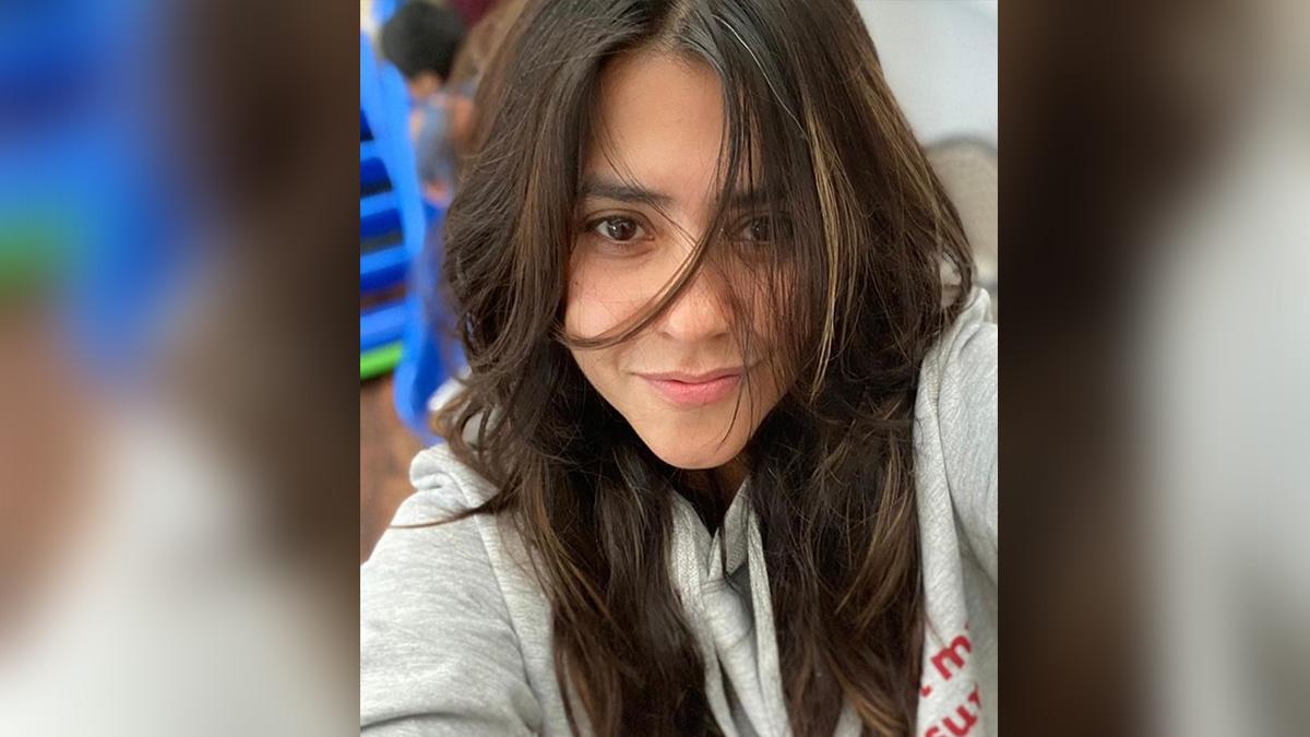  एकता कपूर अपने पिता जीतेंद्र को लेकर क्यूं हैं इतनी इनसिक्योर, देखिए कपिल शर्मा शो में