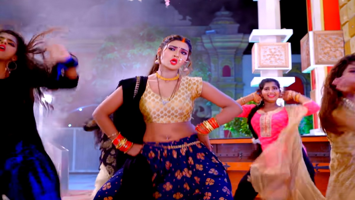 bhojpuri song akanskha dubey 