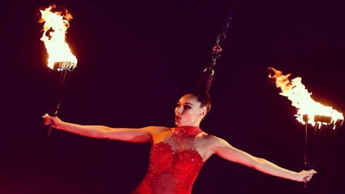 ये है सबसे मजबूत बालों वाली महिला! करती है हैरान करने वाले स्टंट