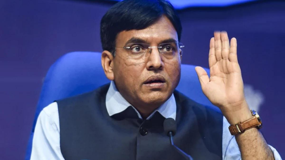 स्वास्थ्य मंत्री मनसुख मंडाविया सोमवार को करेंगे अहम बैठक, कोविड टीकाकरण को लेकर होगी समीक्षा