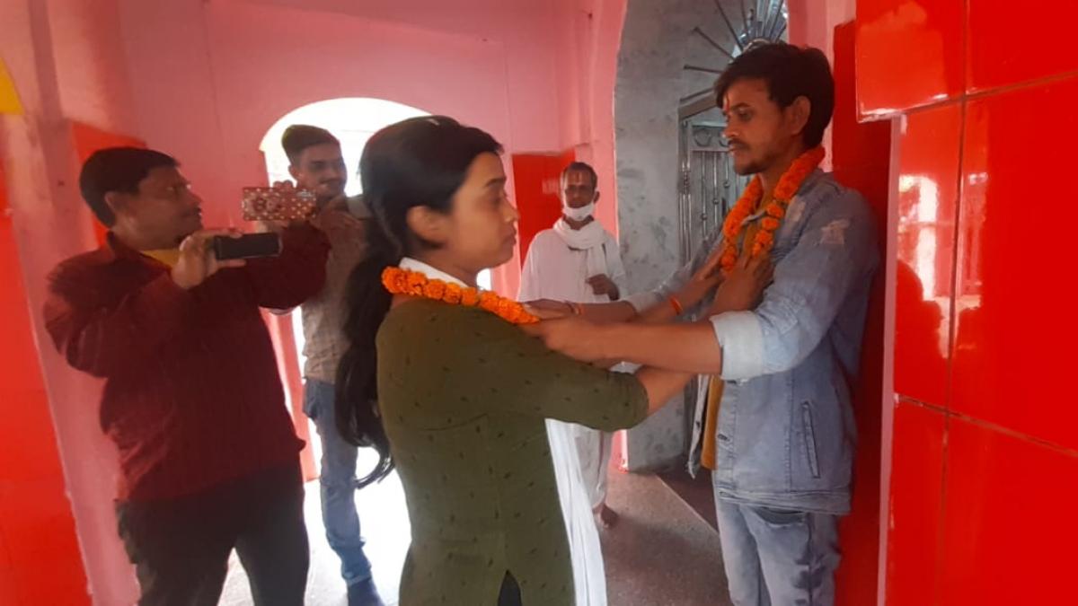 फुलवारीशरीफ के मंदिर में हुई शादी