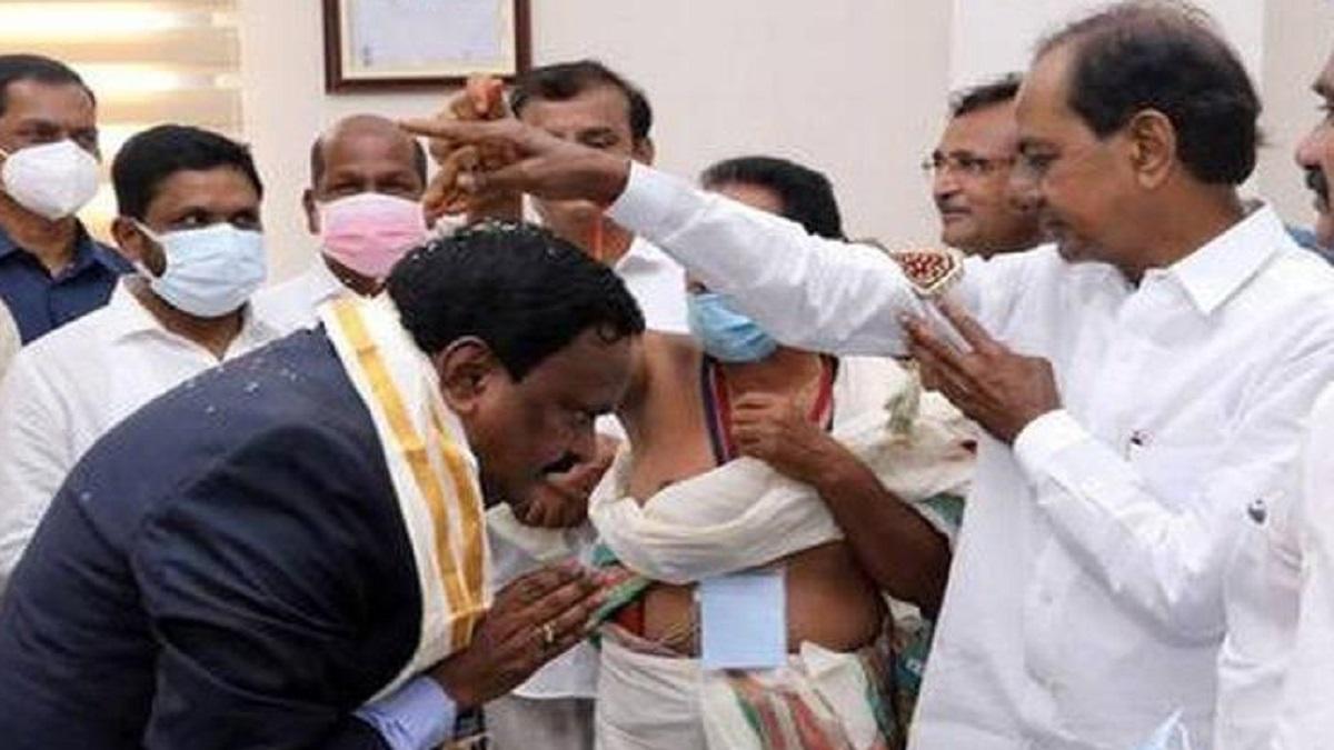 Siddipet Collector Venkatrama Reddy resigns