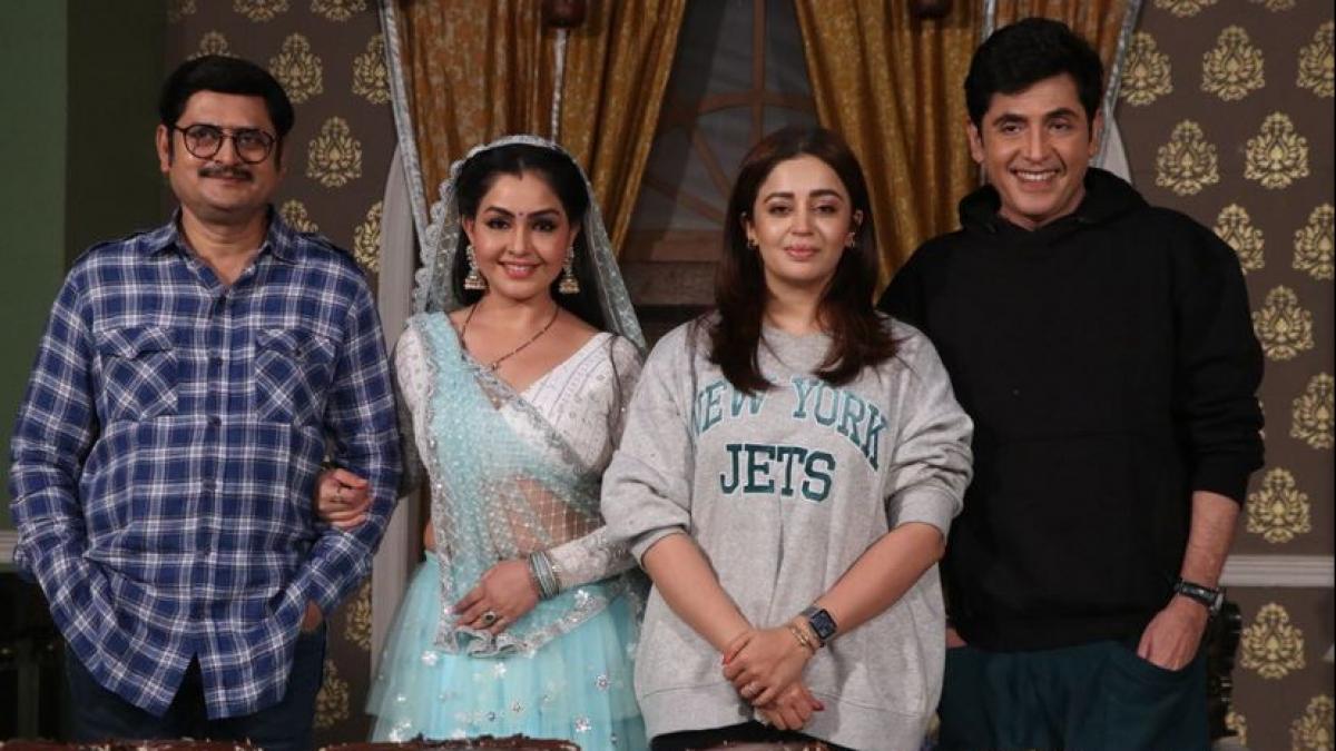 भाबीजी घर पर हैं की कास्ट