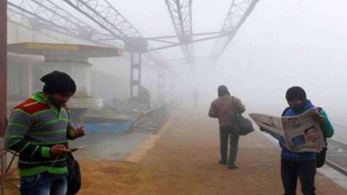 Delhi Weather Update today 13 December 2021, Cold and Fog (फाइल फोटो)