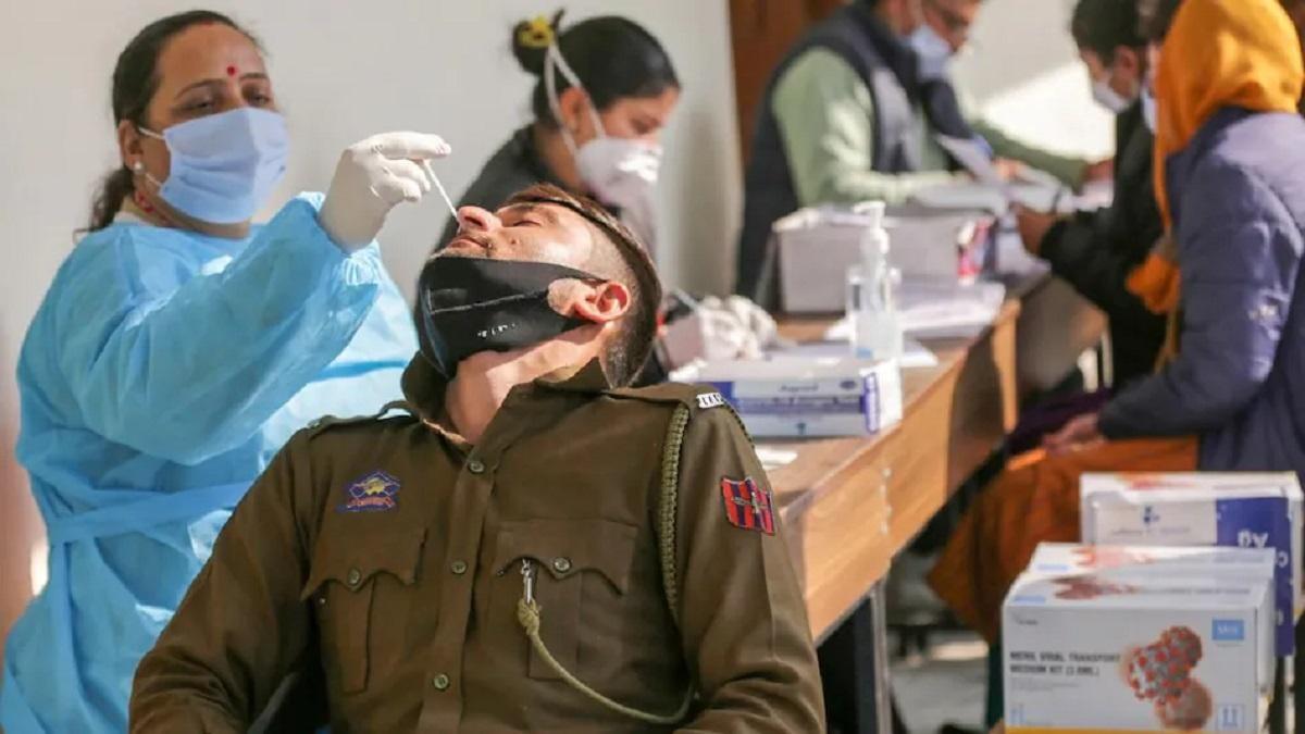 Aaj Ki Taza Khabar: पढ़ें 25 दिसंबर 2021 की सुबह की टॉप खबरें और अन्य समाचार