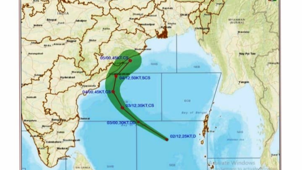 तूफान कल सुबह ओडिशा के तटों से टकरा सकता है
