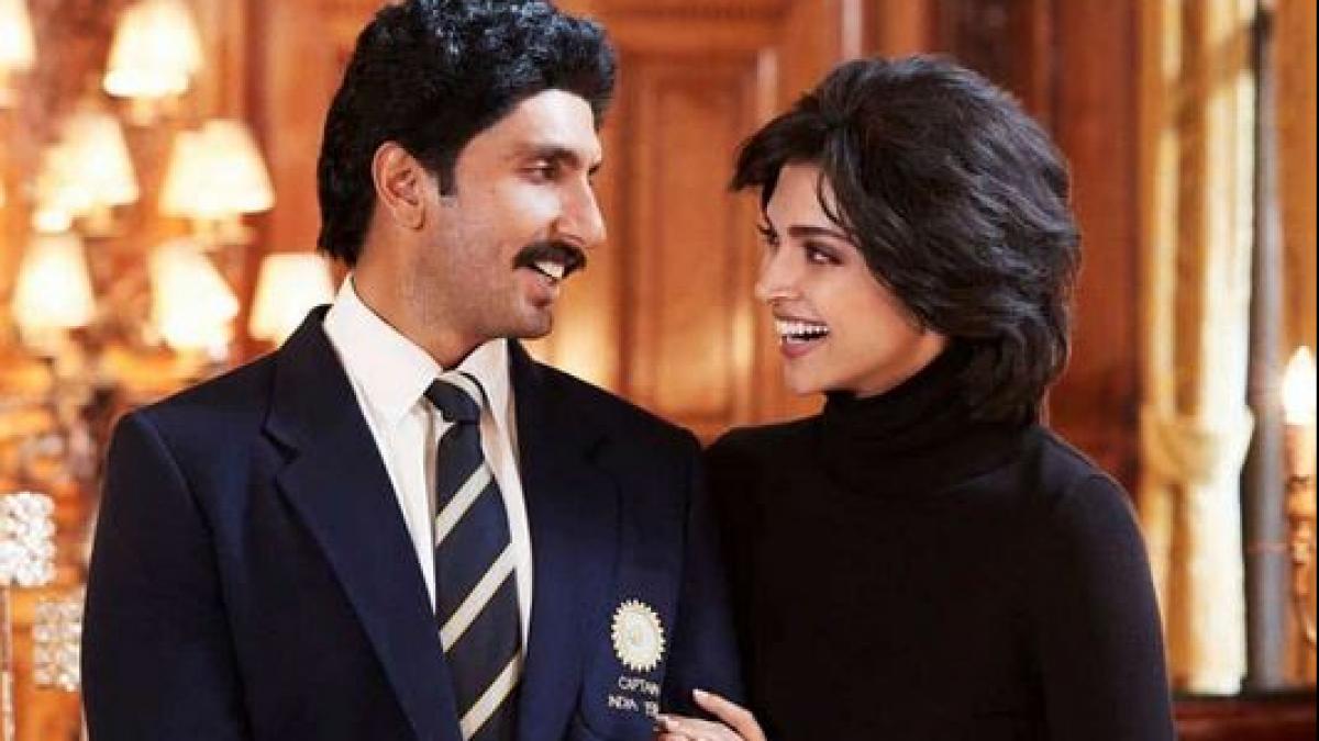 Film Wrap: पहले दिन '83' ने कमाए इतने, बॉलीवुड स्टार्स का क्रिसमस सेलिब्रेशन