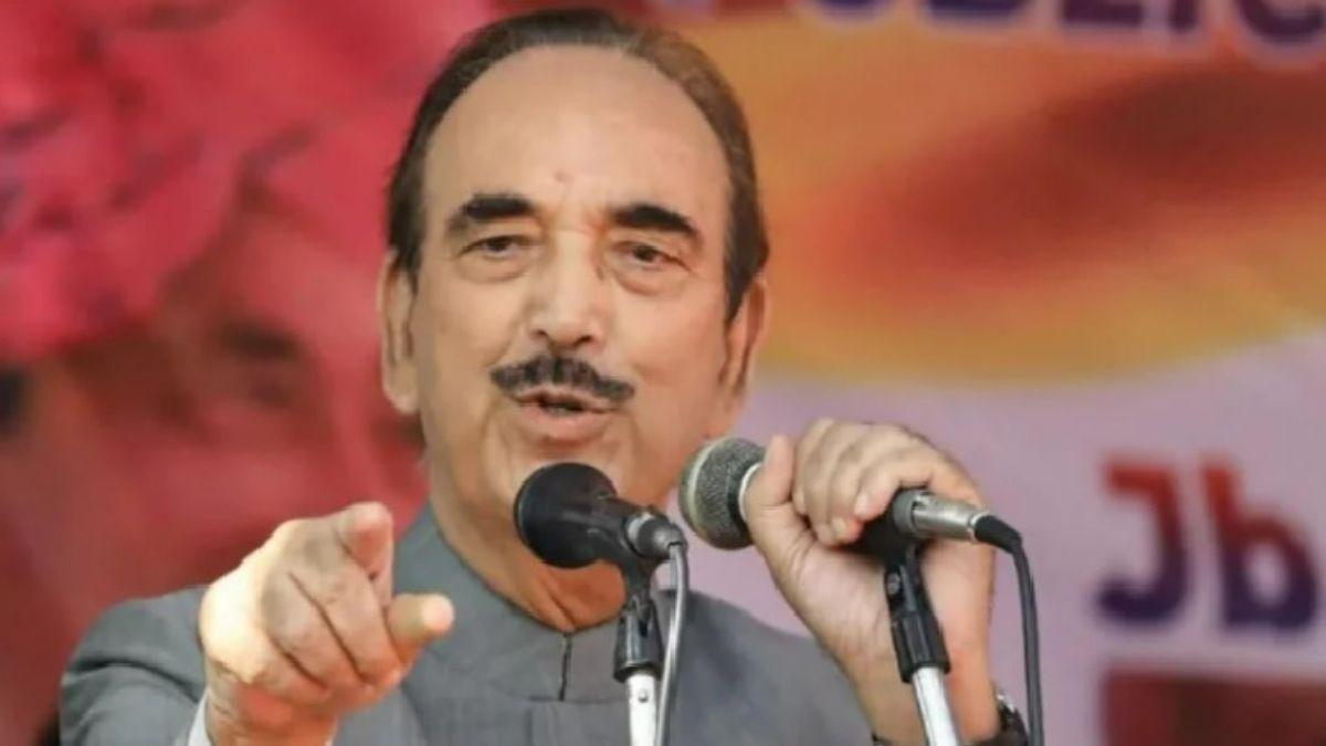 वरिष्ठ कांग्रेस नेता गुलाम नबी आजाद