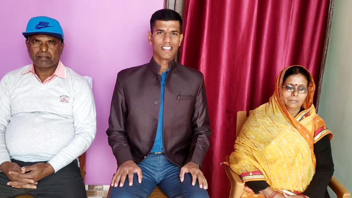 हिमांशु राज भारतीय सेना में बने लेफ्टिनेंट 