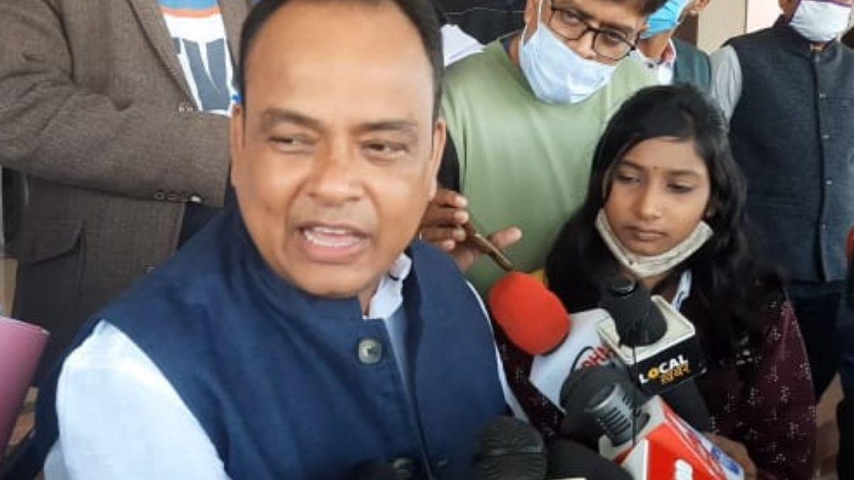 कांग्रेस विधायक इरफान अंसारी ने अपनी ही सरकार को घेरा