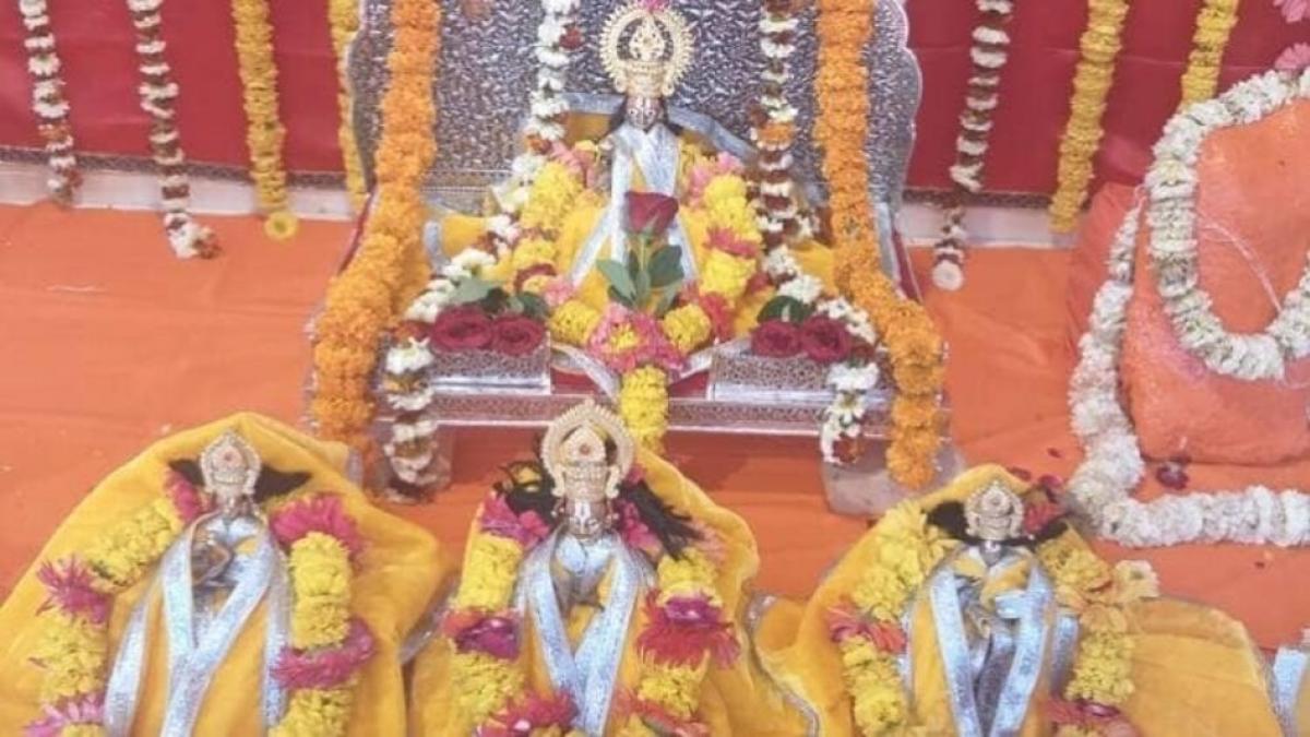 अयोध्या में रामलला 