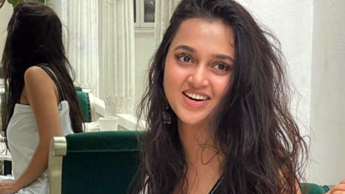 Rakhi Sawant के पति रितेश की हरकतों से परेशान Tejasswi Prakash, बॉयफ्रेंड से की कम्पलेन