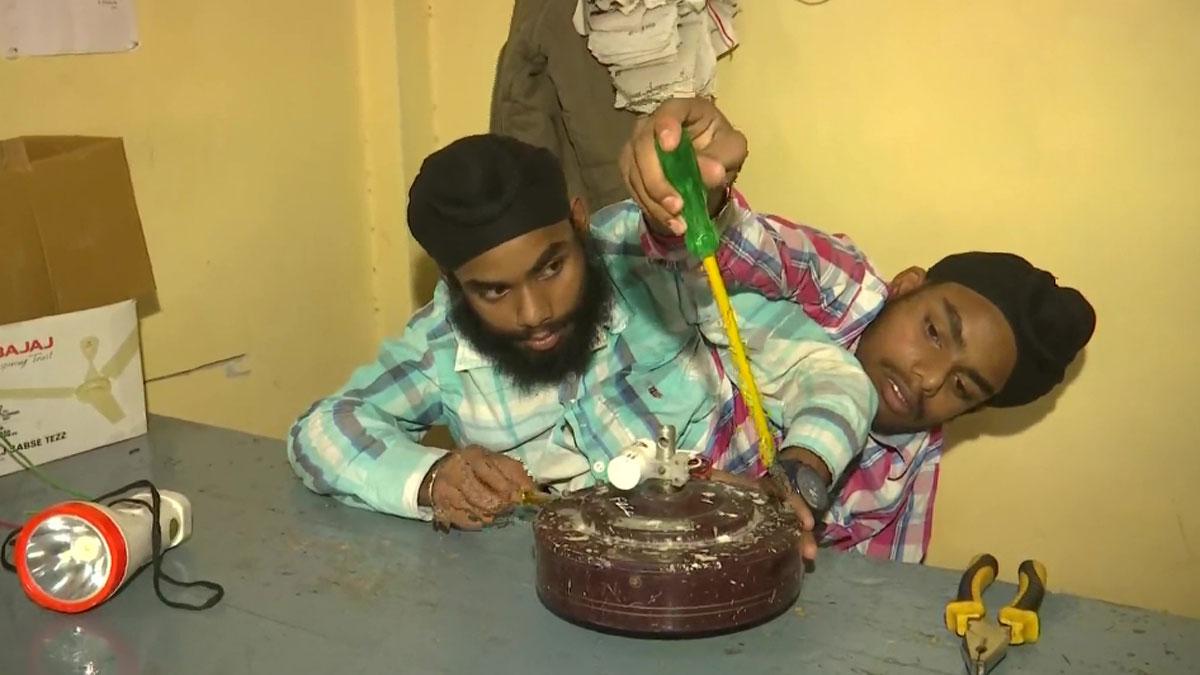 सोहना-मोहना को पंजाब स्टेट पावर में मिली नौकरी (Photo-ANI)