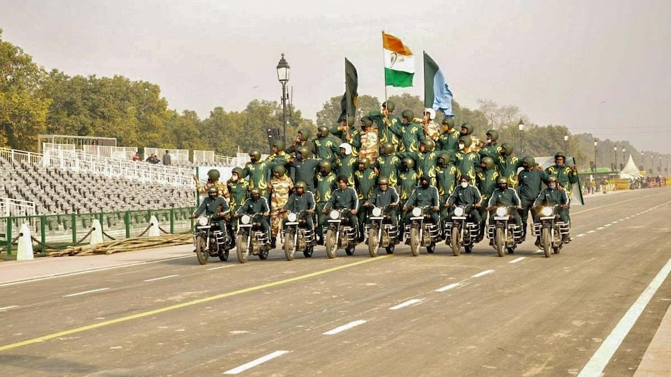 गणतंत्र दिवस परेड से पहले राजपथ पर तैयारी करते ITBP के बाइकर्स.