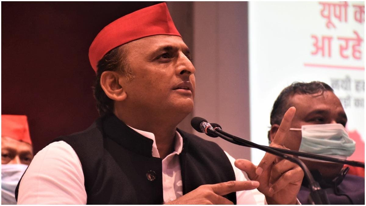 UP Election: यादव बेल्ट से पूर्वांचल तक साधने का प्लान, दो बार 'बैटिंग' करने उतर सकते हैं अखिलेश - akhilesh yadav hints contesting election from another seat karhal purvanchal ntc - AajTak