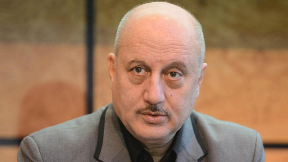 बढ़ते COVID-19 के बीच टली Anupam Kher की 'द कश्मीर फाइल्स'