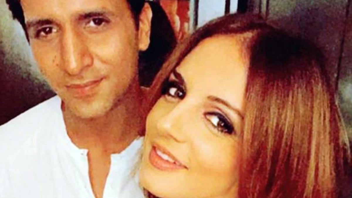 अरसलान गोनी, सुजैन खान