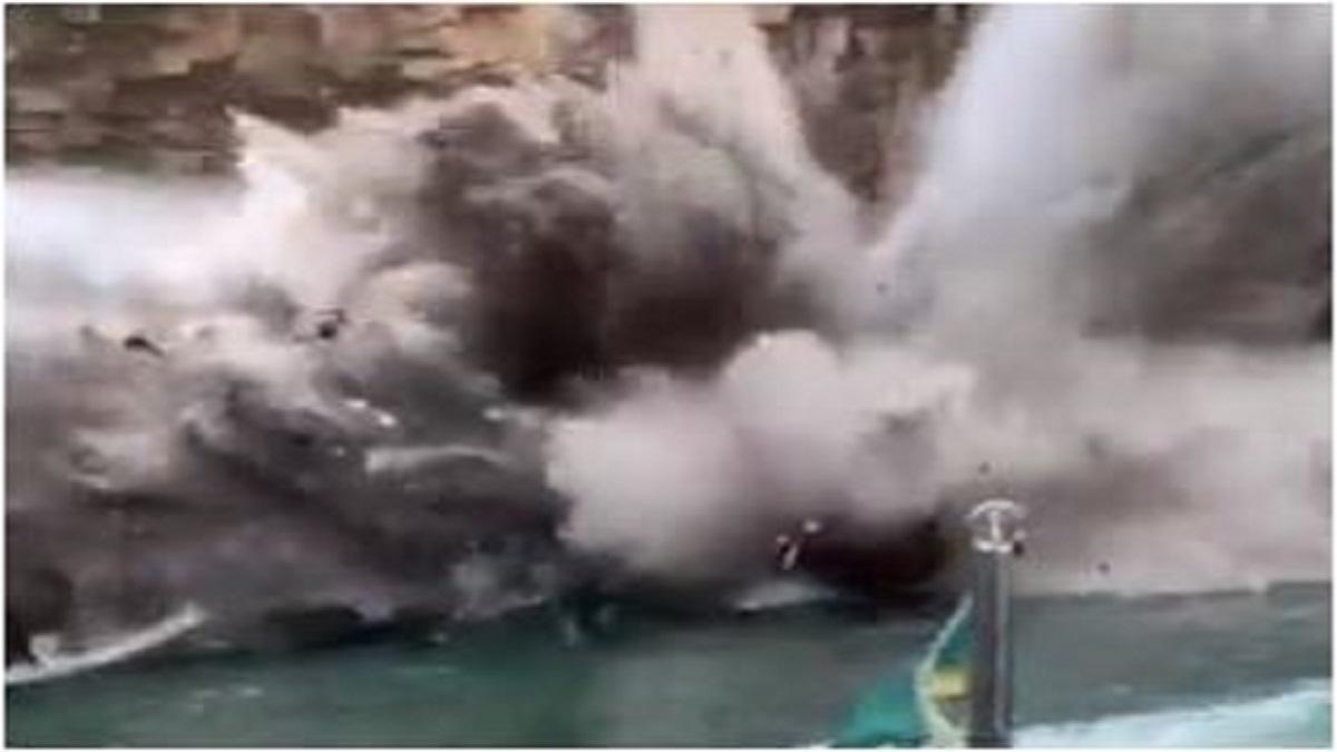 ब्राजील: बोटिंग के दौरान झील में नाव पर गिरा चट्टान, 7 सैलानियों की मौत, VIDEO