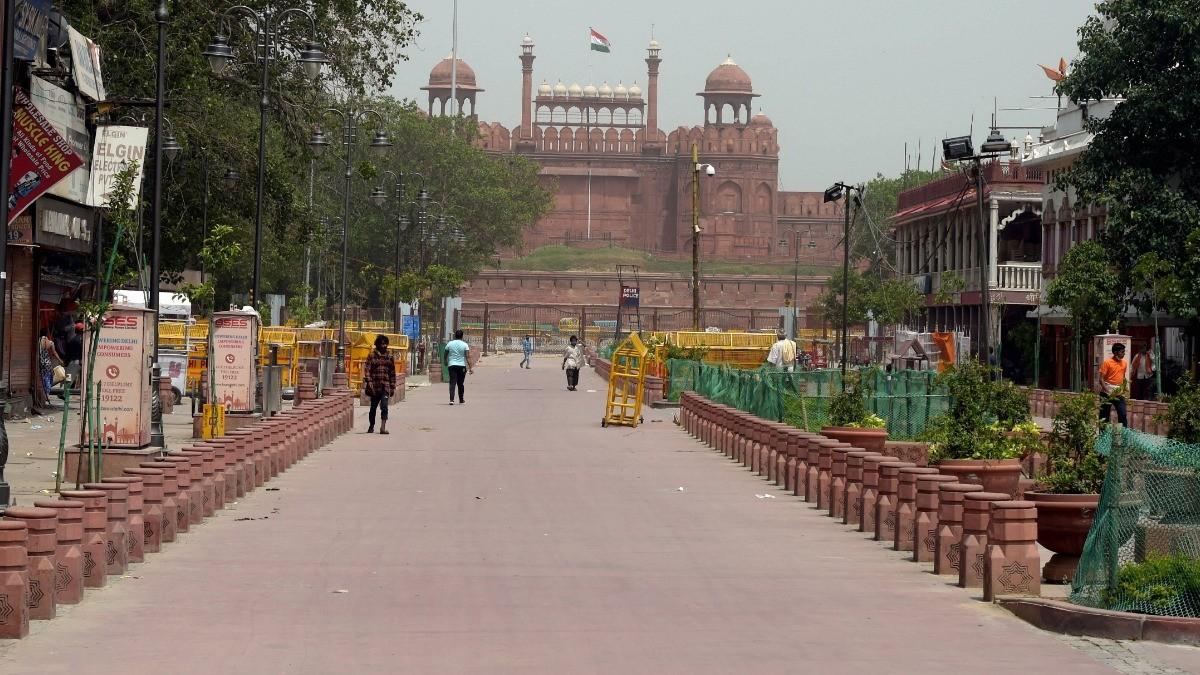 दिल्ली में वीकेंड कर्फ्यू का ऐलान (फोटो- पीटीआई)-16:9