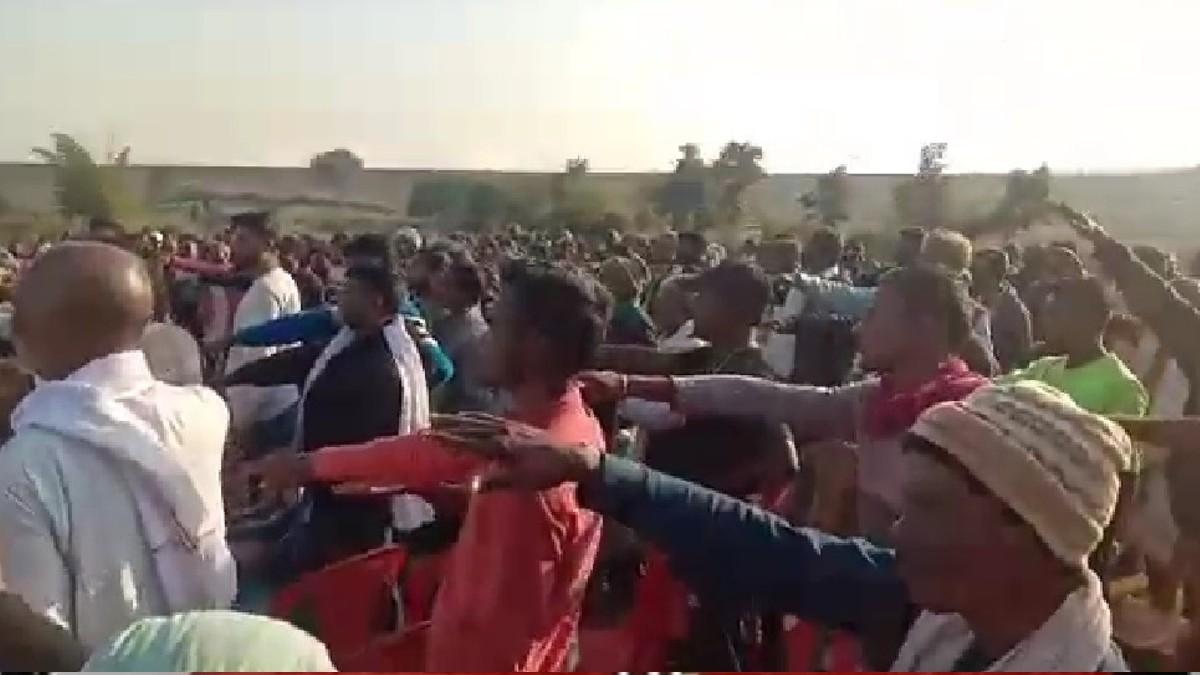 छत्तीसगढ़: पुलिस से नाराज ग्रामीणों ने ली मुस्लिमों के बहिष्कार की शपथ, वायरल हुआ वीडियो