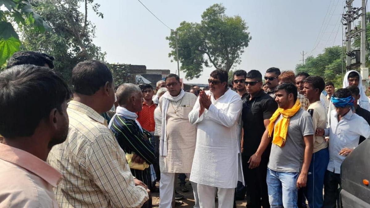 गुड्डू पंडित शिवसेना से लड़ रहे चुनाव