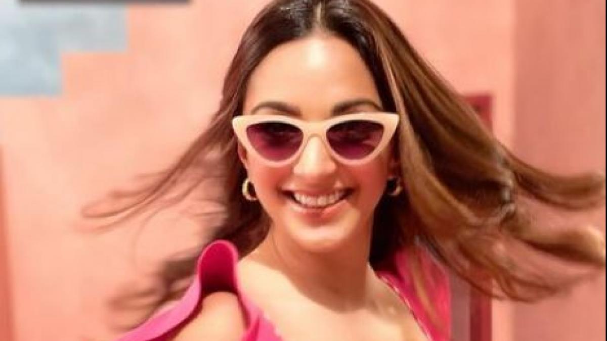 Kiara Advani काम से फुर्सत पाकर निकलीं घूमने, जंगल की कर रहीं सैर