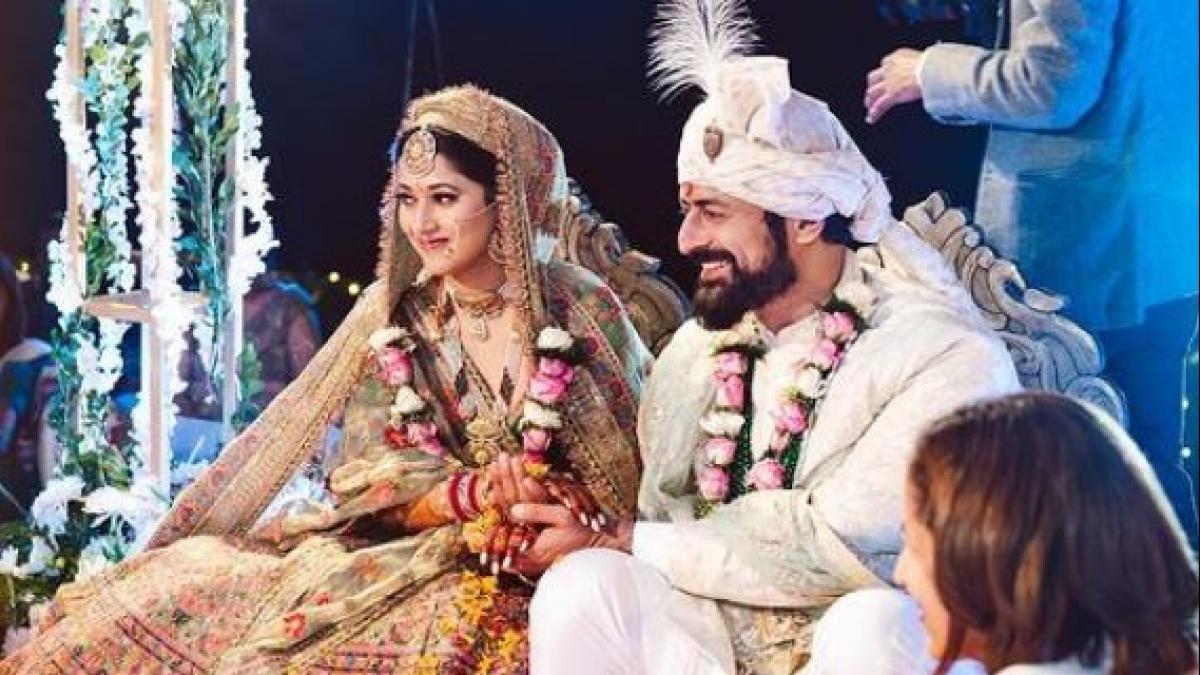 अदिति संग मोहित रैना