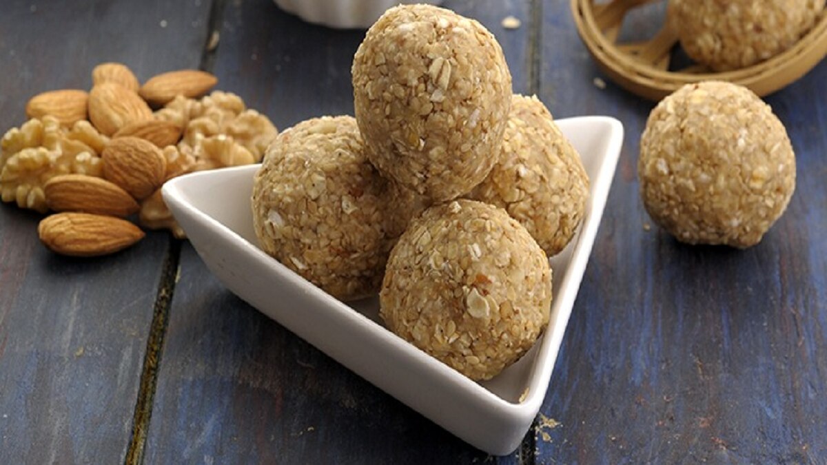 Oats Laddu Recipe