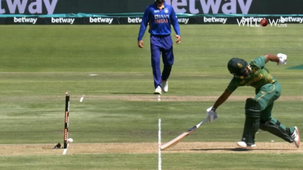 KL Rahul Runout Throw