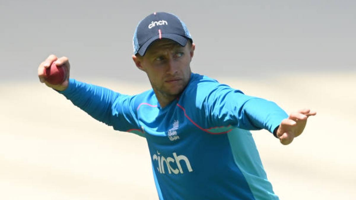 Ashes Series : जो रूट को कप्तानी जाने का खतरा, चौथे टेस्ट से पहले खिलाड़ियों से ये कहा
