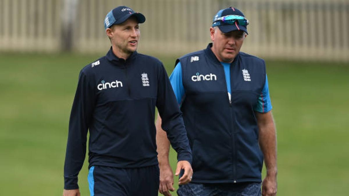 Ashes 2021: जो रूट ने किया सिल्वरवुड का बचाव, कप्तान और कोच दोनों पर पद छोड़ने का दबाव