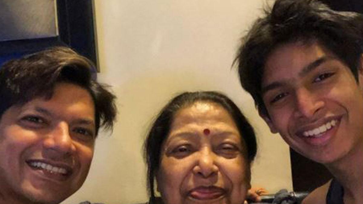 शान और उनकी मां