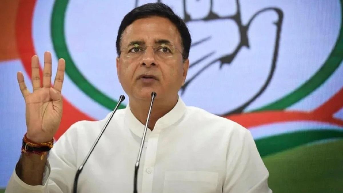 कांग्रेस नेता रणदीप सुरजेवाला.    (File)