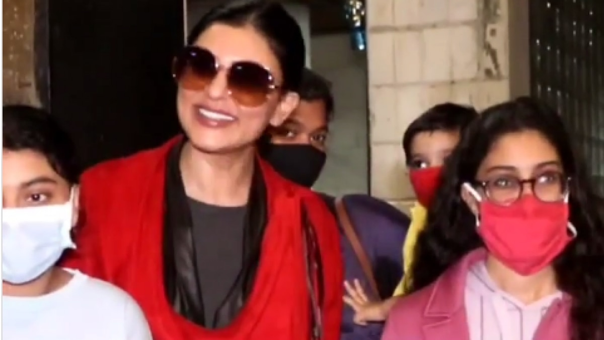2 बेटियों की मां Sushmita Sen ने गोद लिया तीसरा बच्चा! क्या है बेटा एडॉप्ट करने का सच?