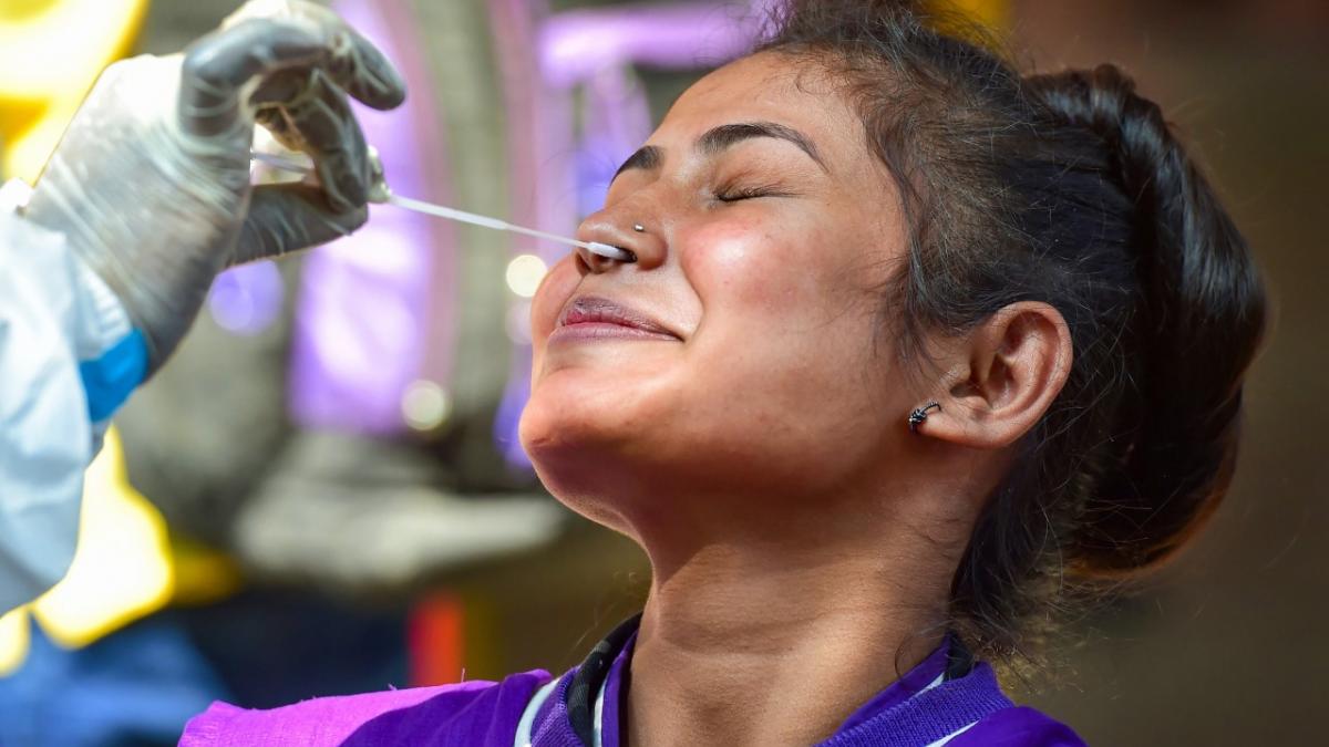 WHO ने ओमिक्रॉन वैरिएंट को बताया खतरनाक