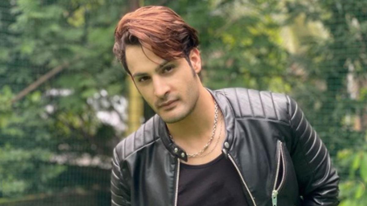 Bigg Boss 15, 4 Jan 2022 Written Updates: रश्मि ने जीता टिकट-टू-फिनाले, प्रतीक संग हाथापाई करने पर उमर को मिली सजा