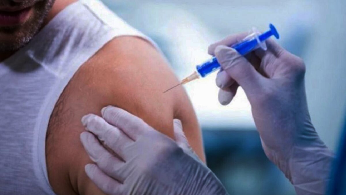 कोविड संक्रमित लोग ठीक होने के 3 महीने बाद ही ले सकते हैं वैक्सीन