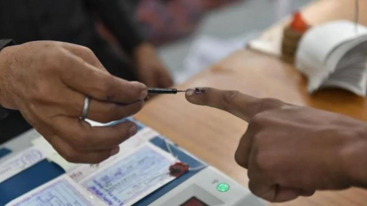 UP election date phase wise: यूपी में 7 चरणों में होगा मतदान, जानें आपके  जिले में कब है वोटिंग - up election date 2022 phase wise voting day see  full list and