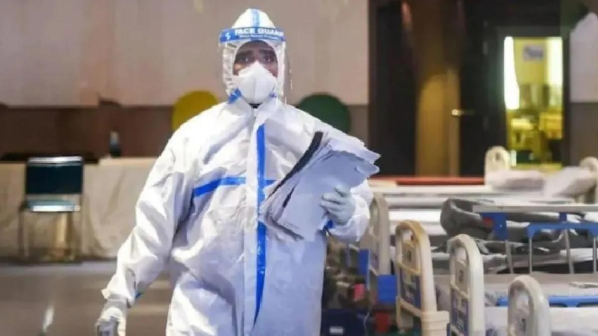 दिल्ली में कम हो रहे कोरोना केस (फाइल फोटो)