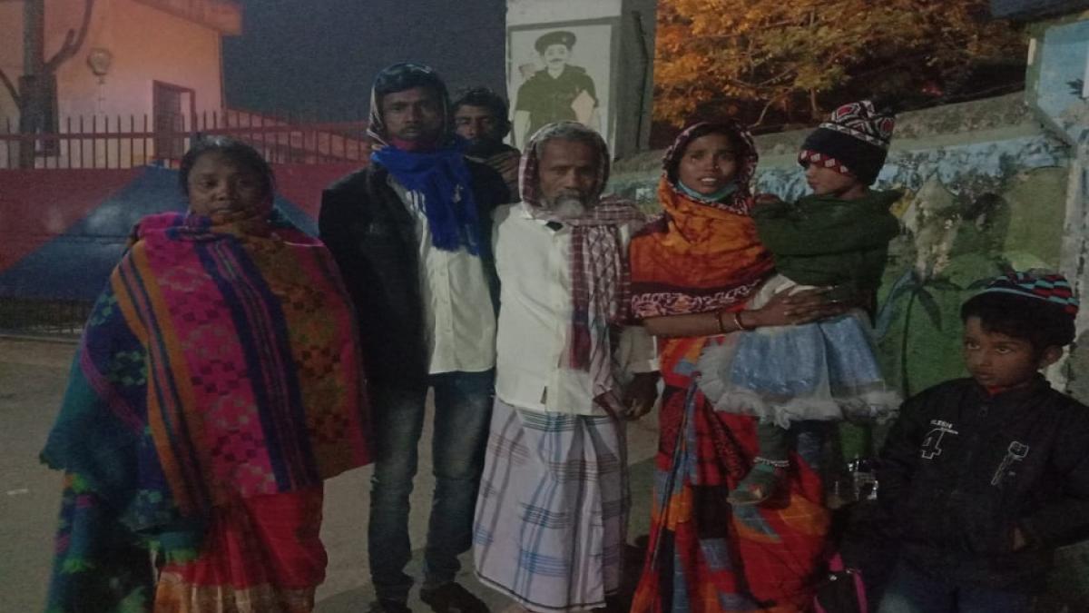 चार साल बाद परिजनों से मिले नूर मोहम्मद