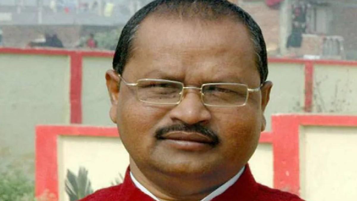 BIHAR: 'दिल्ली वाली गर्लफ्रेंड' पर JDU विधायक का डांस, VIDEO वायरल