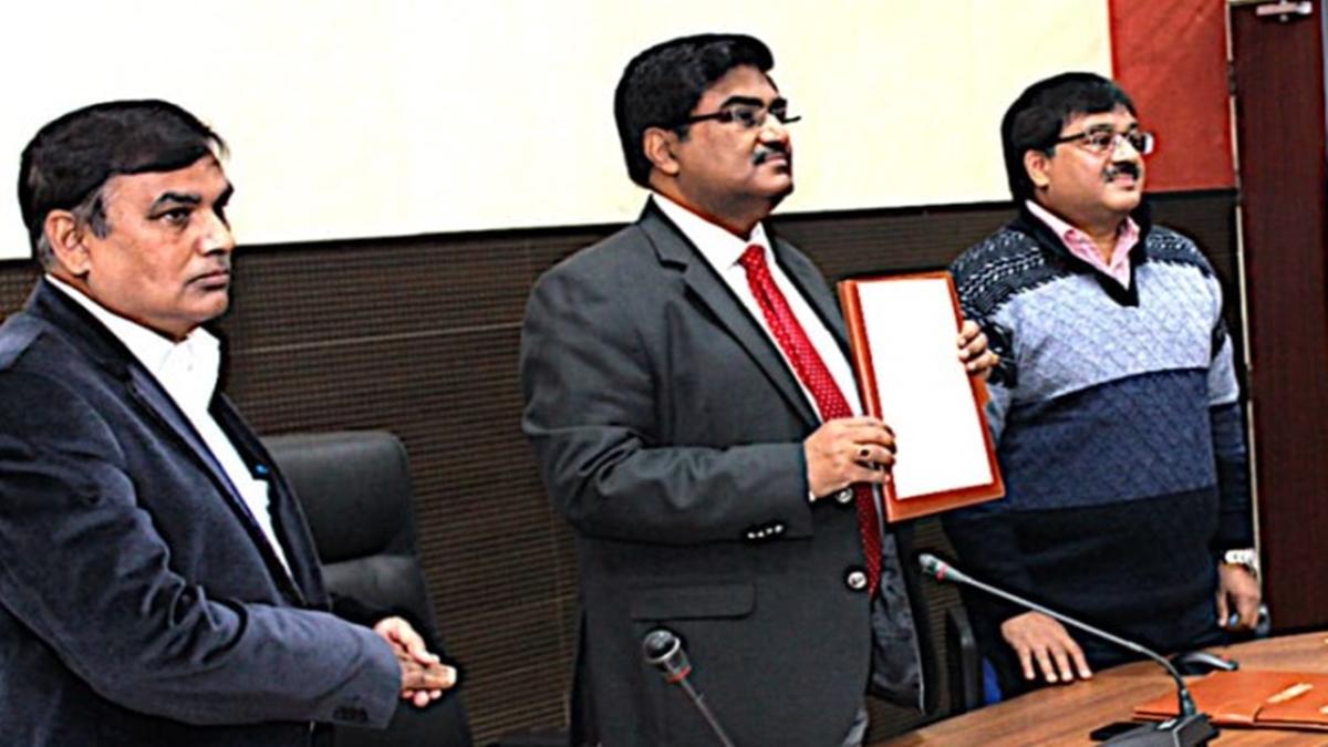 IIT BHU और निगाता विश्वविद्यालय के बीच समझौता