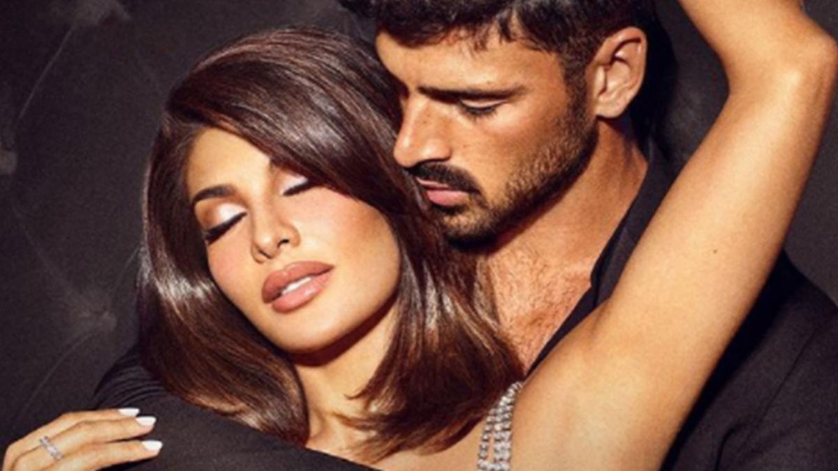 जैकलीन फर्नांडिस, मिचैले मोरौने