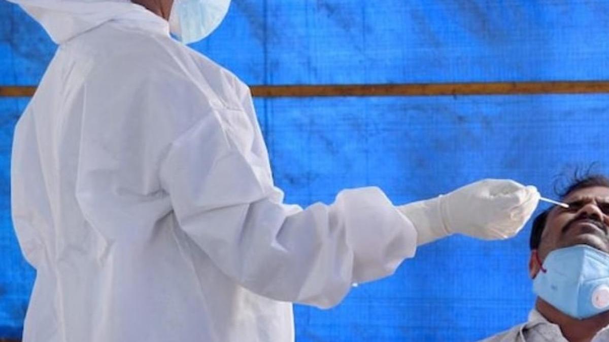 Corona Cases in Delhi: दिल्ली में कोरोना पर काबू! 24 घंटे में एक हजार से कम नए केस