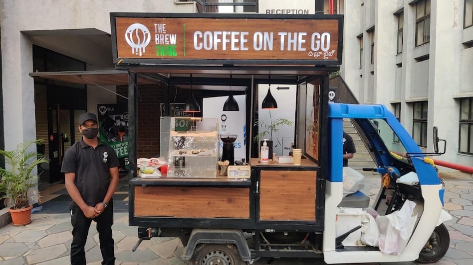 Business Ideas : 1 लाख में शुरू करें दमदार बिज़नेस: ये 5 स्टार्टअप आइडिया बदल सकते हैं आपकी किस्मत 5 mahindra treo coffee one mahindra treo coffee one Business Ideas