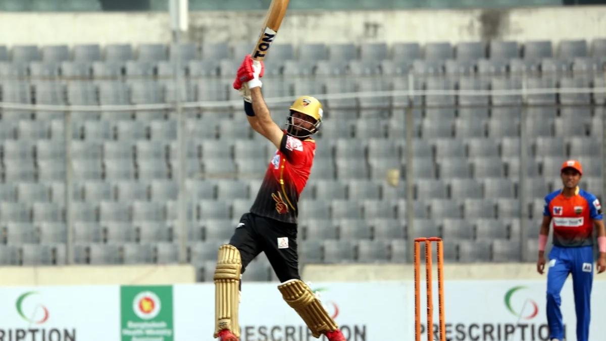 IPL 2022 Mega Auction: IPL से पहले मोइन अली ने मचाई तबाही, पारी में जड़े तड़ातड़ 9 छक्के