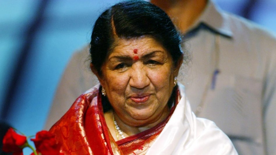Lata Mangeshkar Tribute: जिंदगी का हर मौसम देखा, अब विदा लेने का वक़्त है... - legendary singer lata mangeshkar dies at 92 unforgettable life journey career tmov - AajTak