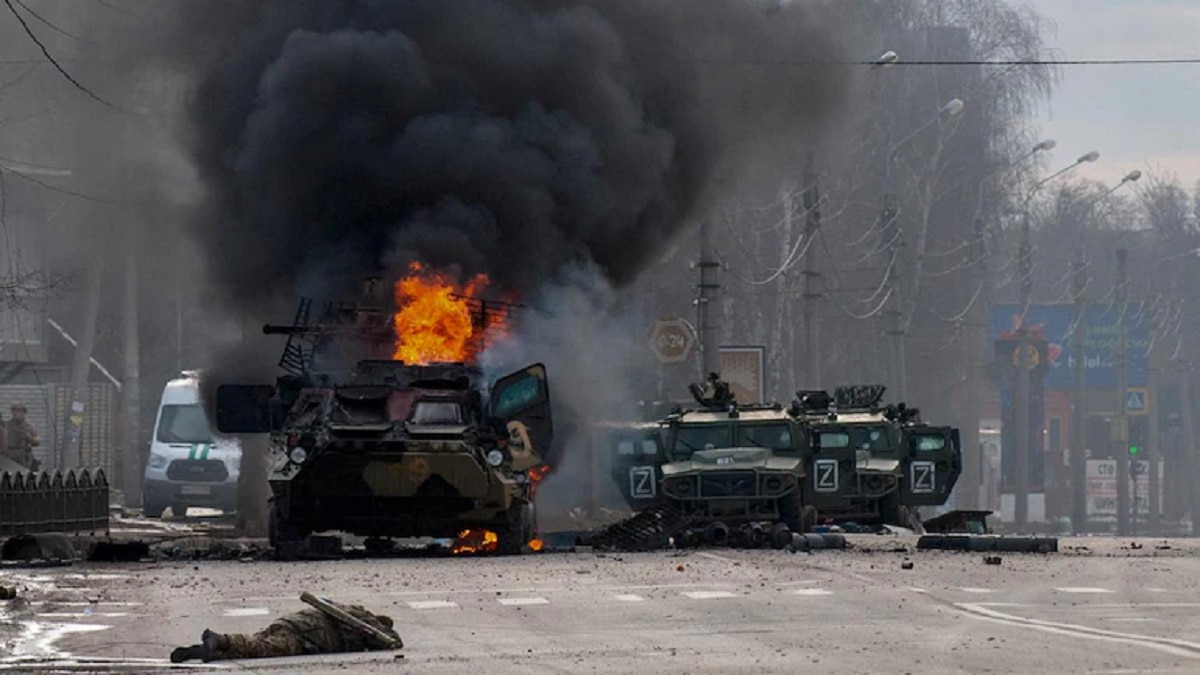 यूक्रेन के खारकीव में हमले के बाद की तस्वीर