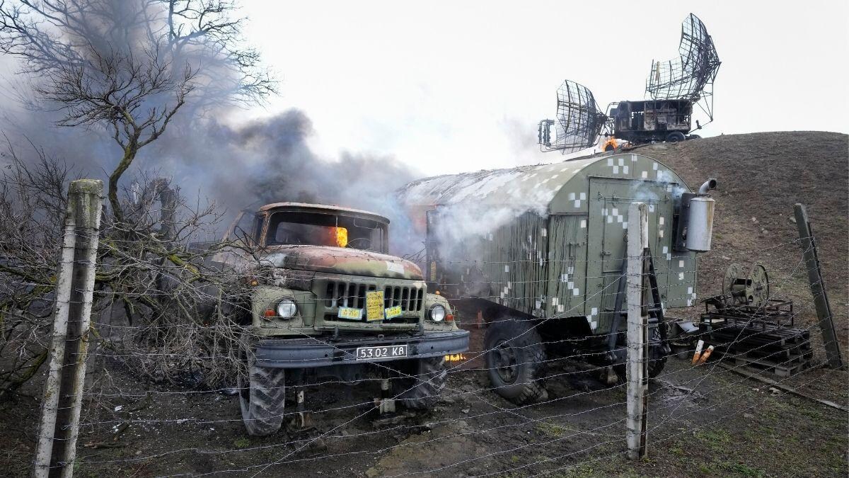 Russia-Ukraine War: तबाह हो चुका है Chernobyl, फिर भी क्यों हुई कब्जे की जंग - russia ukraine war why russian forces captured chernobyl nuclear power plant ntc - AajTak